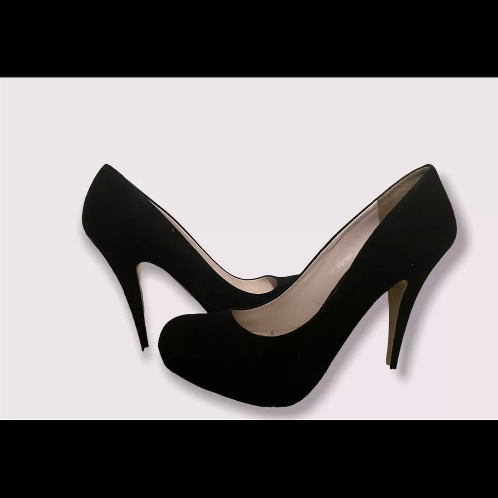 $795 MIU MIU Black Platform Heels Size 40.5 (US 10.5) Fits Like 40/ 10